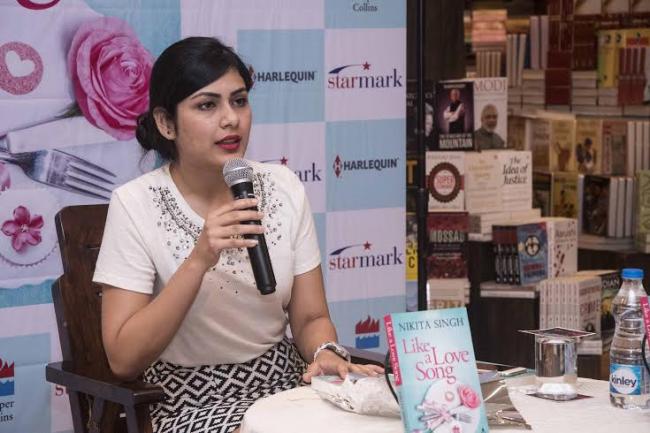 Kolkata: Nikita Singh launches â€˜Like a Love Songâ€™ at Starmark