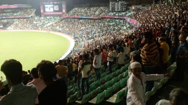 West Indies beat England to regain ICC World T20 title  