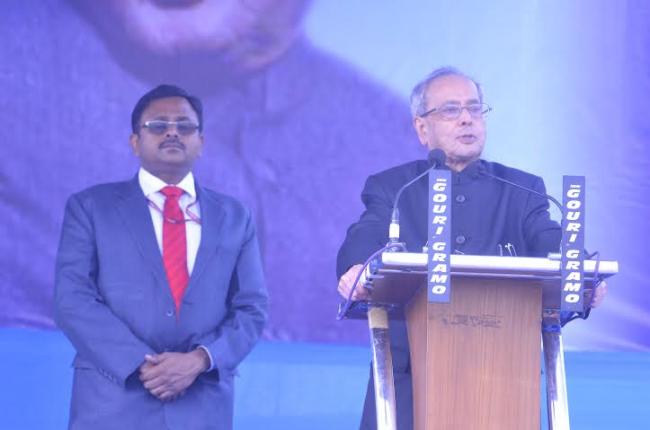 Pranab Mukherjee  visits Vidyanagar College