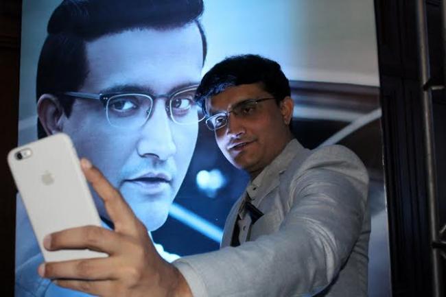 Sourav Ganguly becomes brand ambassador for Essilor