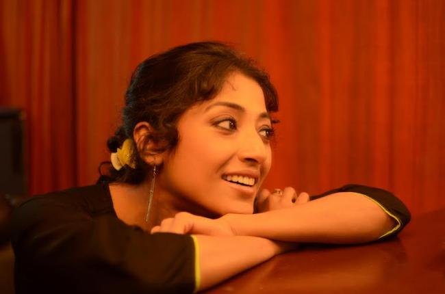 Paoli Dam to portray Ahana Sen in Mondobasar Golpo