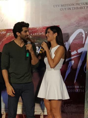 Fitoor trailer creates a stir