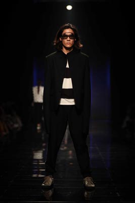 Rajesh Pratap Singh's collection catches attention at Amazon India Fashion Week