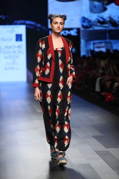 LFW: Models walk the ramp for designer Sufiyan with Madame Hall