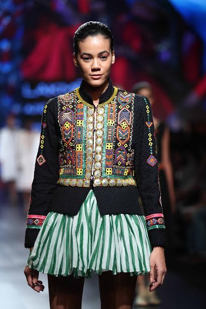  LFW: Models walk the ramp for designer Shrujan