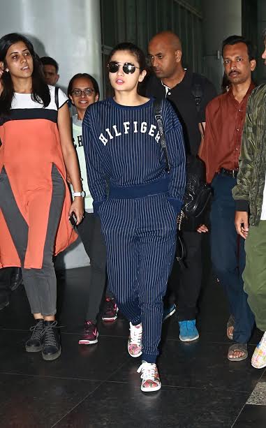 Airport Diaries: Varun and Alia in Kolkata to promote Badrinath ki Dulhania