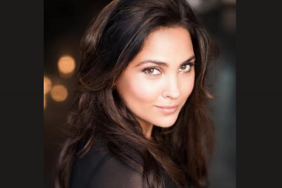 Lara Dutta Bhupathi and Vinay Pathak to reunite for Bheegi Basanti's next production venture!