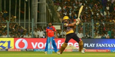 IPL: Kolkata witnesses KKR take on Gujarat Lions at Eden Gardens