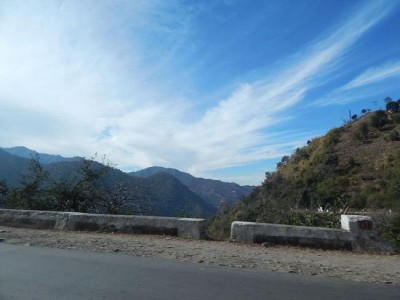 Massive landslide on Shimla-Chandigarh National Highway