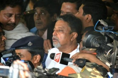 Narada sting: CBI, ED quiz TMC lawmakers Mukul Roy, Suvendu Adhikari