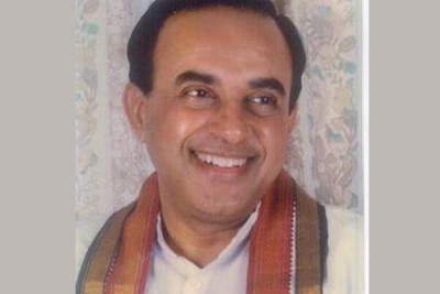 Swamy urges BJP to say no to alcohol, western dress inside party