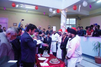 Cake making competition at Guru Nanak Institute of Hotel Management