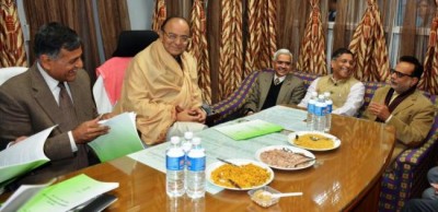 Indian benchmark indices gain on Thursday