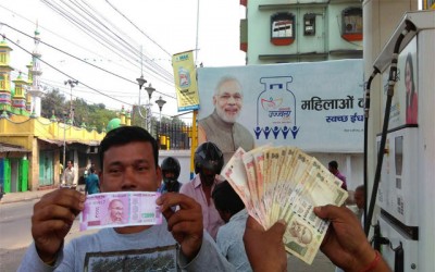 Delhi police seize fake new currency notes