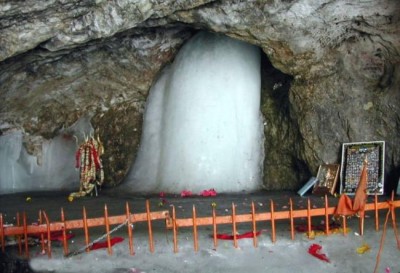 Heavy rains, landslides stall Amarnath Yatra