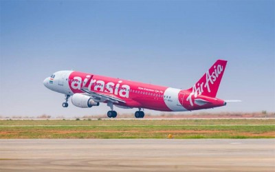 AirAsia plane returns to Australia after suffering technical fault