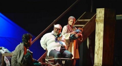 Never had to give up on good film role for theatre preoccupation: Saurabh Shukla  