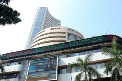 NSE Nifty crosses record 10,000 mark on Tuesday but drops subsequently, market ends lower