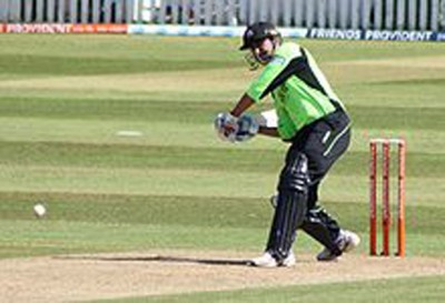 Younus Khan announces retirement from international cricket