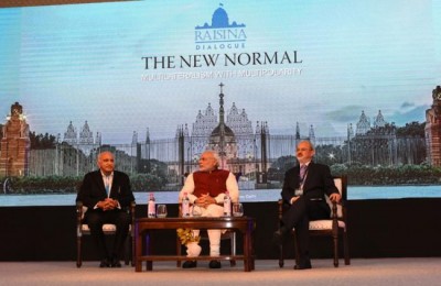 Pakistan should walk away from from terrorism for talks with India: Modi