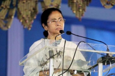 Will lend my support for combined opposition against BJP: Mamata Banerjee