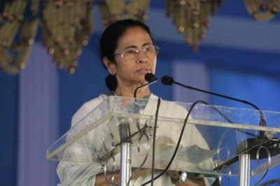 Sevaits of Jagannath Temple objects to Mamata's entry to shrine, 1 detained 