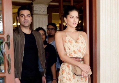 Arbaaz Khan shares image with Sunny Leone, busy promoting upcoming movie Tera Intezaar