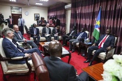 In South Sudan, UN peacekeeping chief urges an end to fighting to give peace process 'better chance'