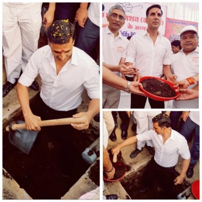 Akshay Kumar empties toilet pit with Minister DWS in MP 
