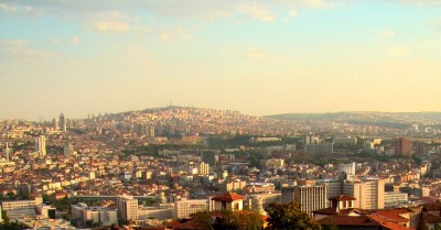 Turkey: Earthquake strikes near western coast