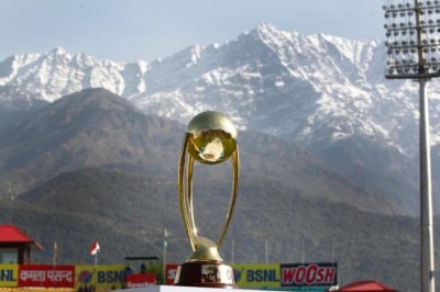 Ind vs Aus: Smith wins toss, Rahane to lead team in Kohli's absence