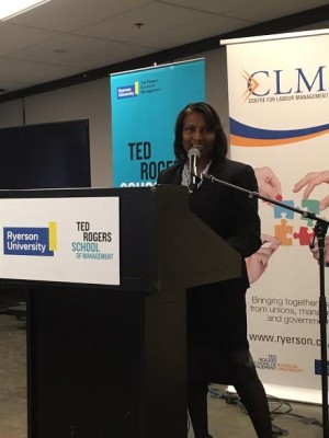 Ontario calls for equal pay for women