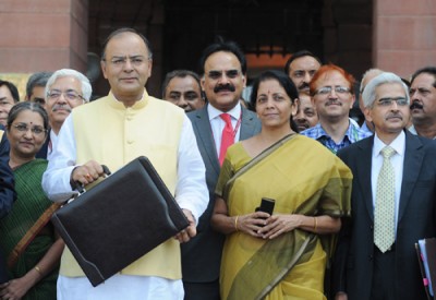 Uncertainity over budget after lawmaker E Ahamed dies