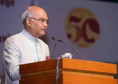 Youth from Jammu & Kashmir participating in operation Sadbhavana call on the President 