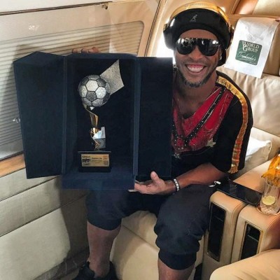 Pakistan Army thanks Ronaldinho, other international footballers for visiting their country