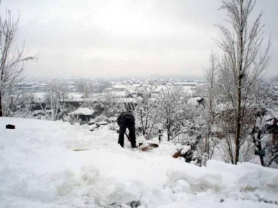 President condoles loss of  lives of army personnel in an avalanche in Kashmir 