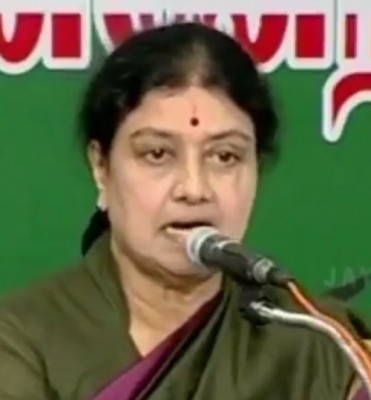 Sasikala to be sworn-in as TN CM by Thursday: AIADMK