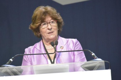 Recognize migrationâ€™s positive impact, address its challenges in realistic way, urges senior UN official