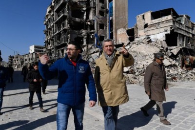 Think of those fleeing Syria and elsewhere not with fear but with open arms and open heart â€“ UN agency chief