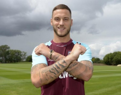 West Ham United signs Marko Arnautovic