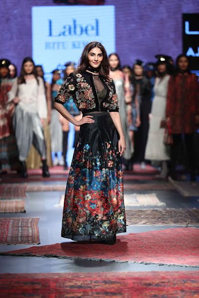 Ritu Kumnar showcases her collections at LFW