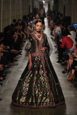 Disha Patani walks down ramp for Manav Gangwani