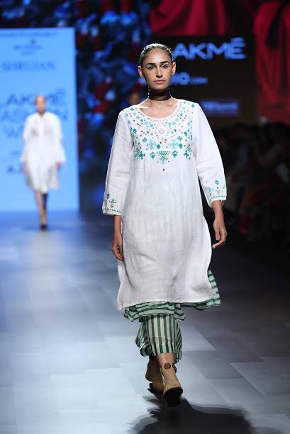 LFW: Models walk the ramp for designer Shrujan