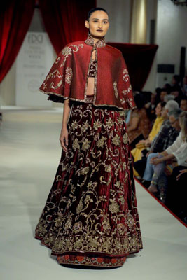 Arjun Rampal walks in India Couture Week 2017 Delhi for Rohit Bal