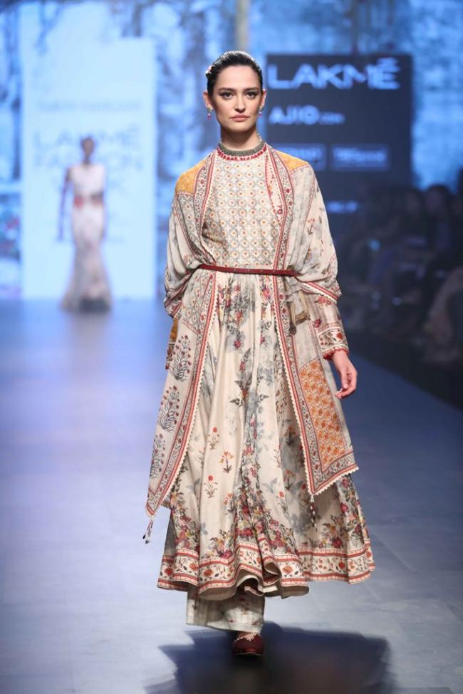 LFW day 4: Designer Tarun Tahiliani displays his collection
