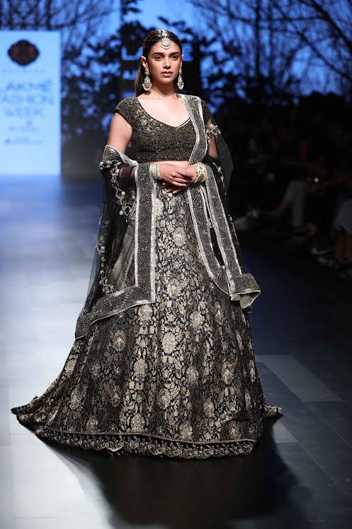 LFW 2017: Designer Kotwara showcases collection on Day 4