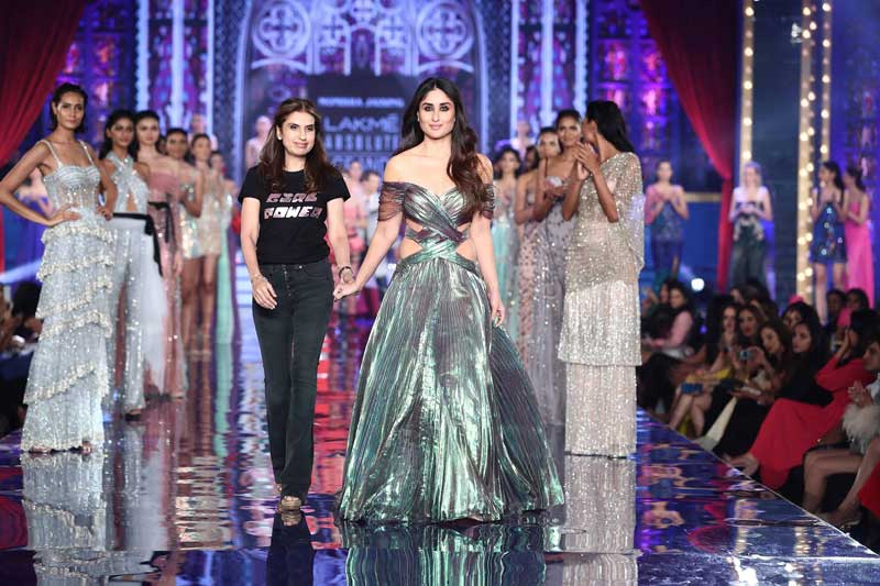 Lakme Absolute Grand Finale:  Monisha Jaising showcases â€˜Shades of a Divaâ€™ collection  