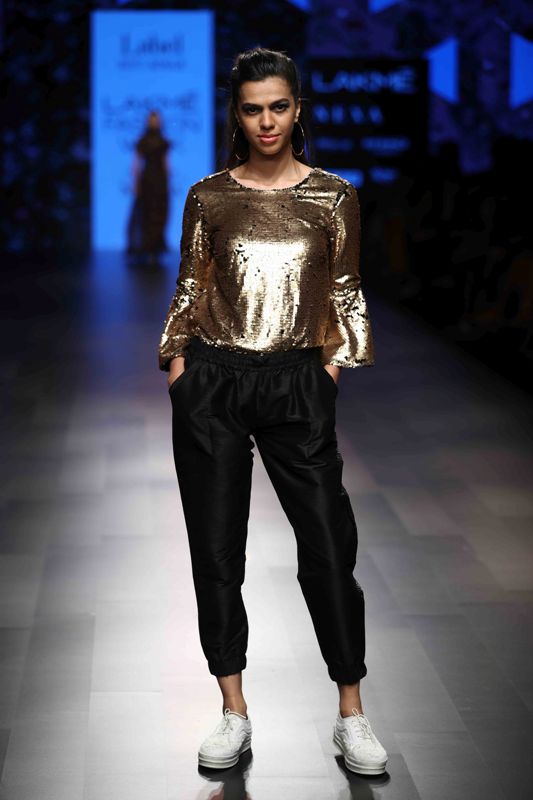 Bollywood actress Taapsee Pannu sizzles LFW ramp