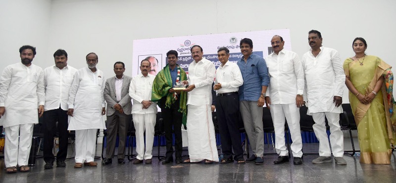 VP M. Venkaiah Naidu  in  Lucknow 