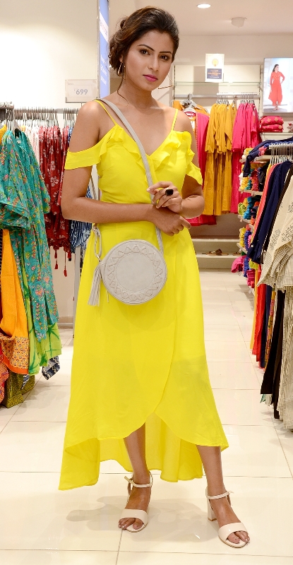 Fashion brand Max launches new summer collection